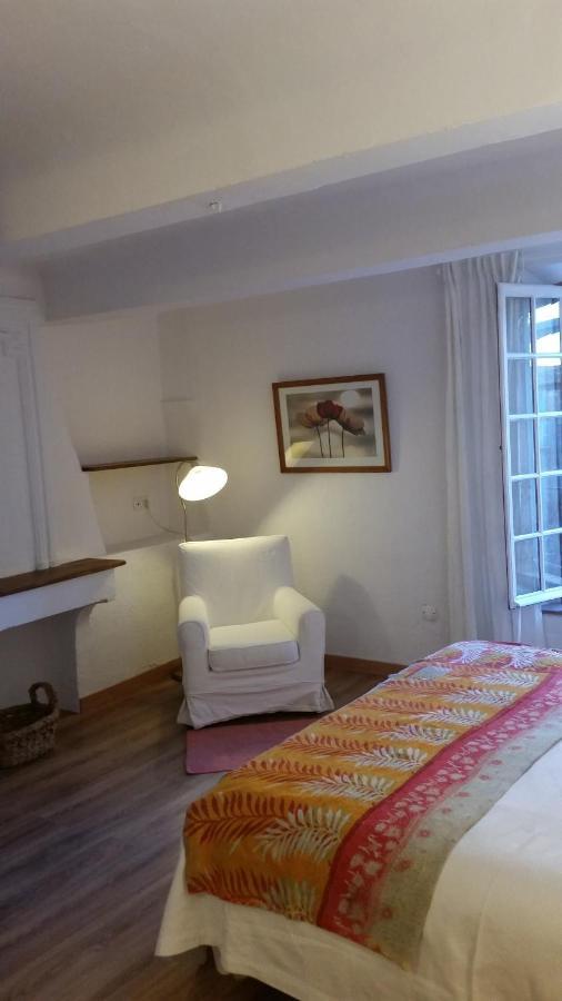 Ana'S Guest House Chambres D'Hotes Aups Bagian luar foto